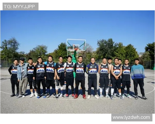 重庆篮球队在杯赛中的节奏表现分析与战术探讨